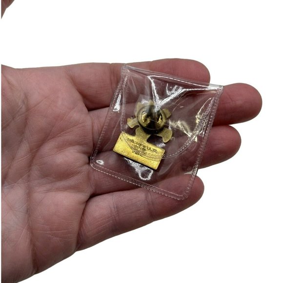 Ray Ban Lapel Hat Pin Made in Taiwan Olympics - Picture 3 of 5